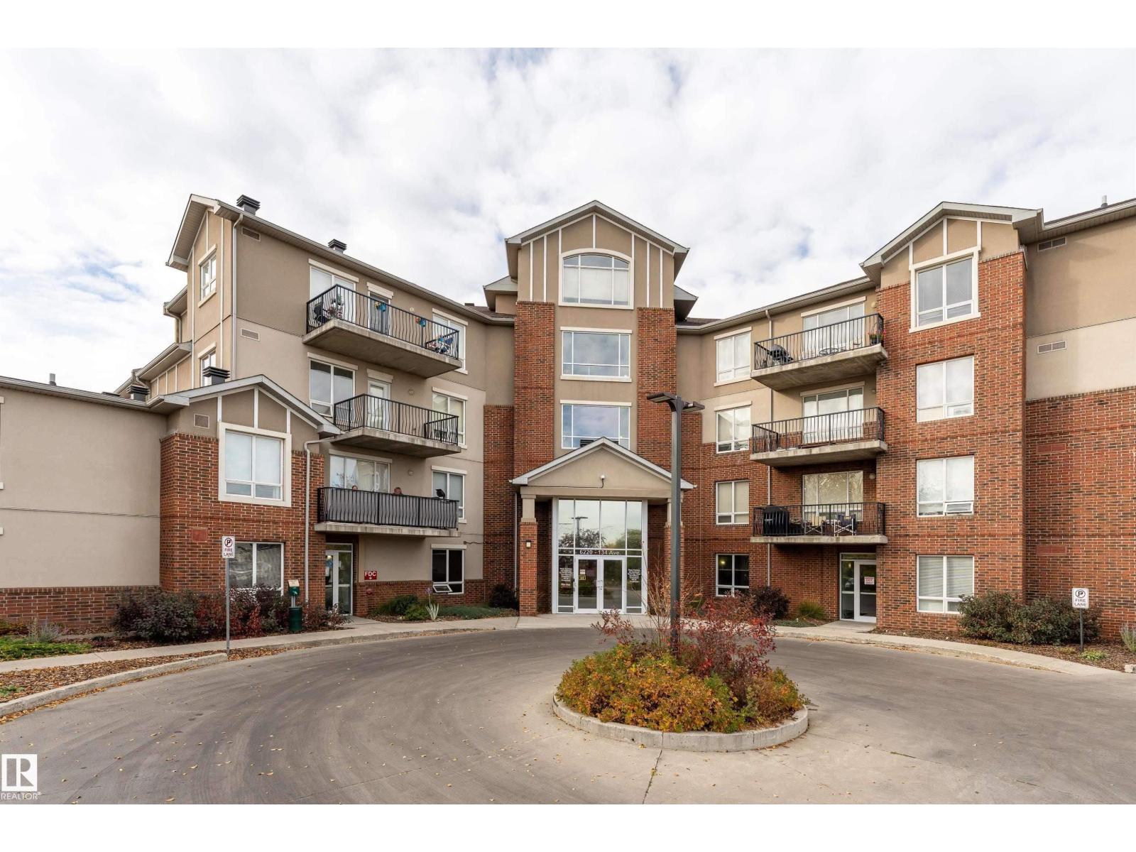 #101 6220 134 Av Nw, Edmonton, Alberta  T5A 0A8 - Photo 2 - E4461358