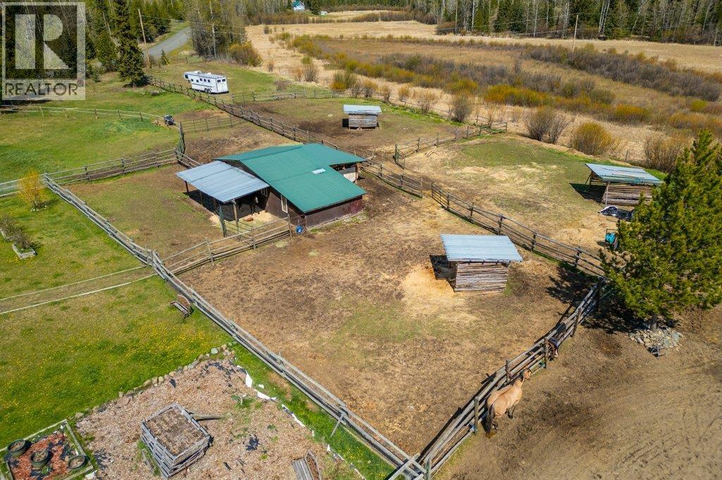 6851 Fawn Creek Road, Lone Butte, British Columbia  V0K 1X1 - Photo 17 - R3104237