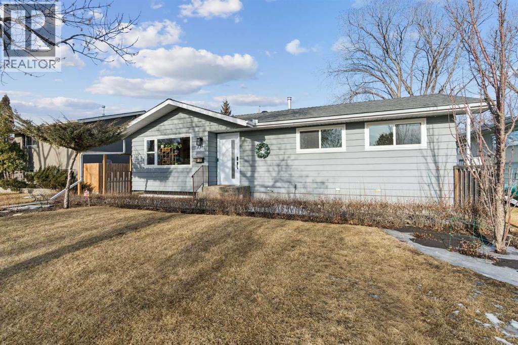 7207 Farrell Road Se, Calgary, Alberta  T2H 0T7 - Photo 1 - A2294068