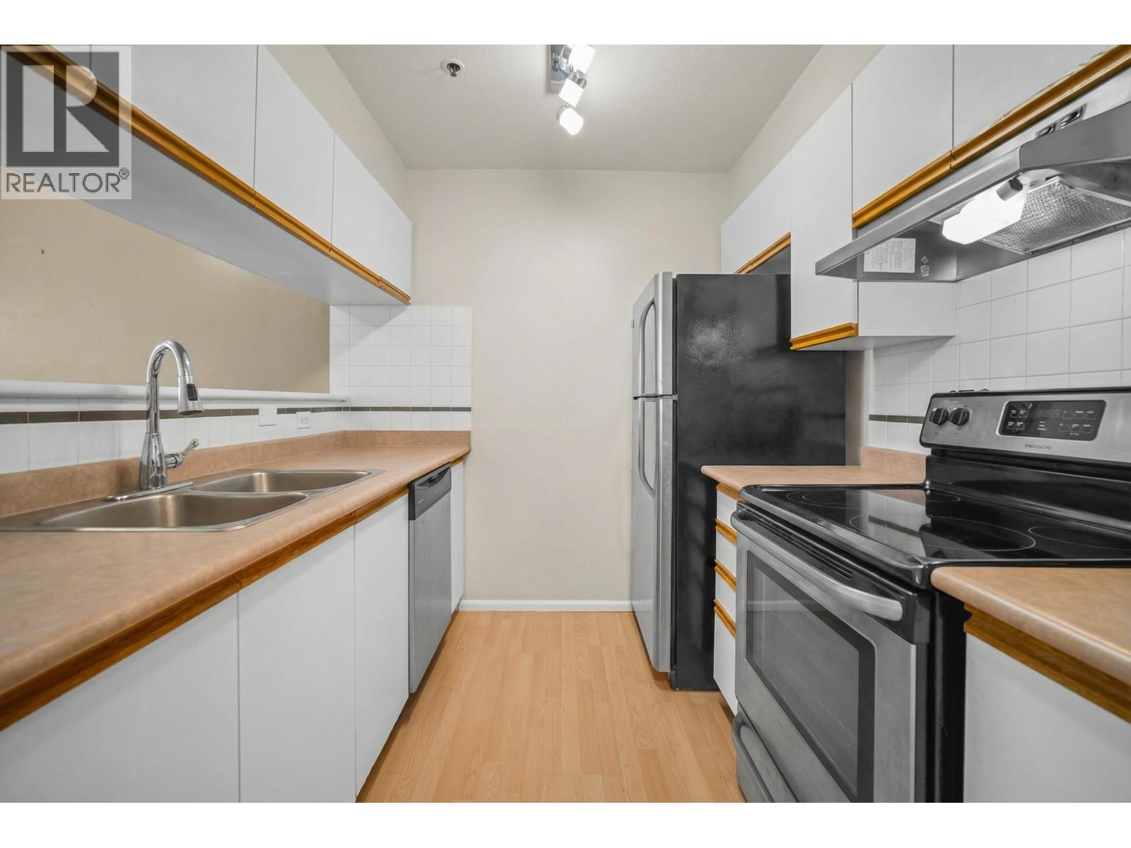 204 3168 Laurel Street, Vancouver, British Columbia  V5Z 3T8 - Photo 9 - R3104867