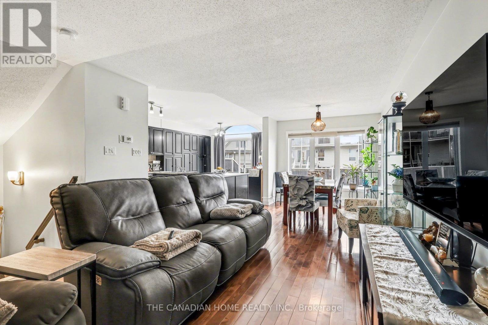 265 Wildcliff Way, Ottawa, Ontario  K4A 0L4 - Photo 3 - X12954388