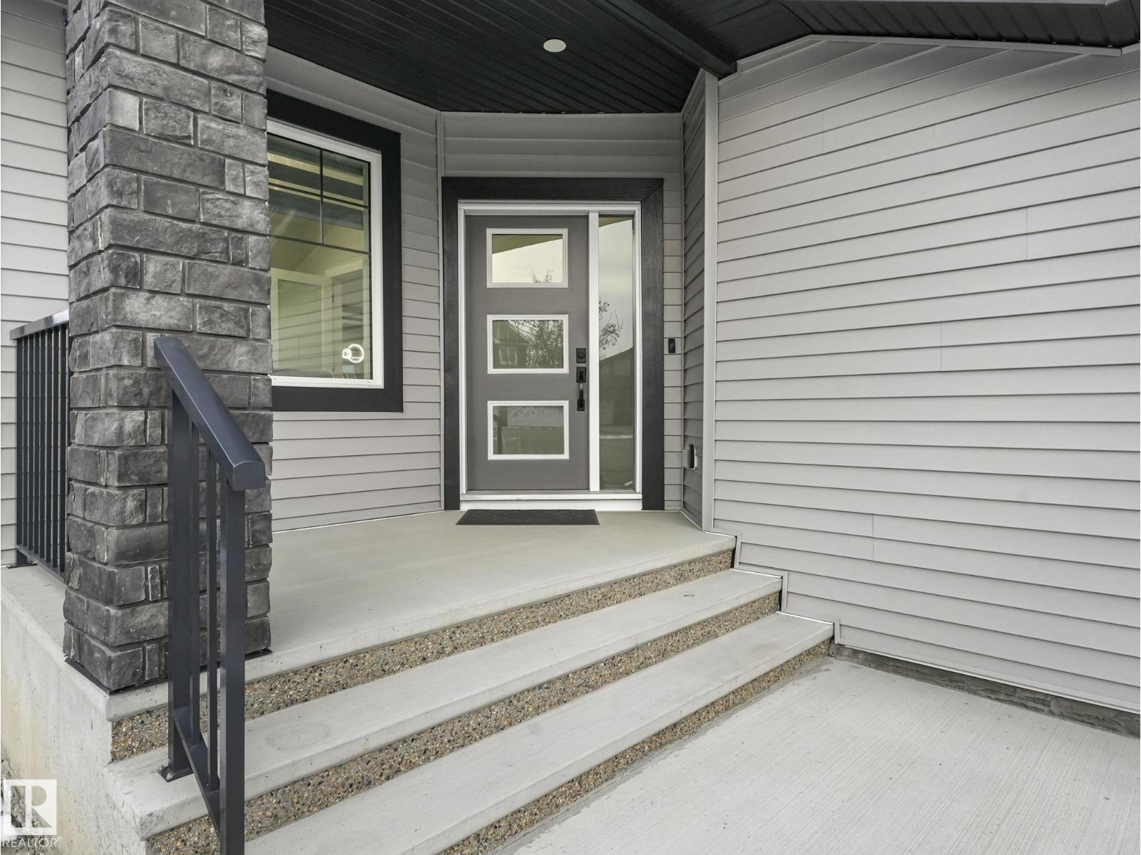 4703 41 St, Beaumont, Alberta  T4X 2A8 - Photo 2 - E4480454