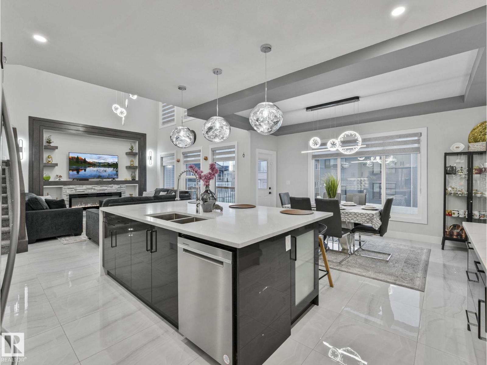 4703 41 St, Beaumont, Alberta  T4X 2A8 - Photo 10 - E4480454