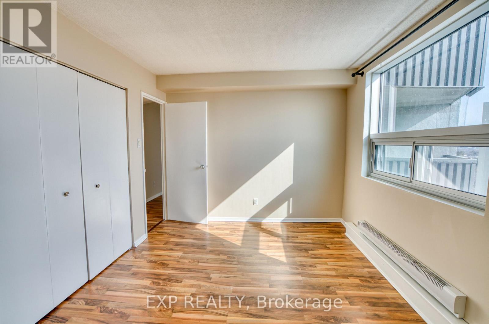 1201 - 1380 Prince Of Wales Drive, Ottawa, Ontario  K2C 3N5 - Photo 19 - X12954210