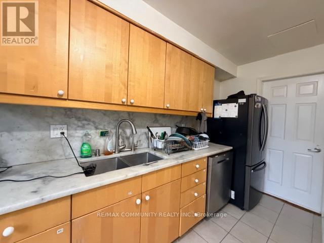 10 (Room) - 537 Steeles W Avenue, Toronto, Ontario  M2M 3Y1 - Photo 3 - C12954352