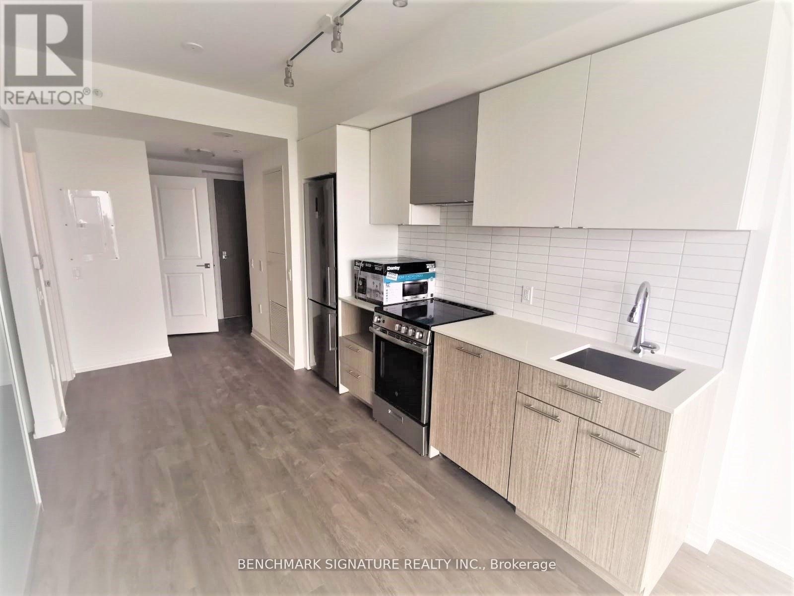 4015 - 251 Jarvis Street, Toronto, Ontario  M5B 0C3 - Photo 4 - C12954384