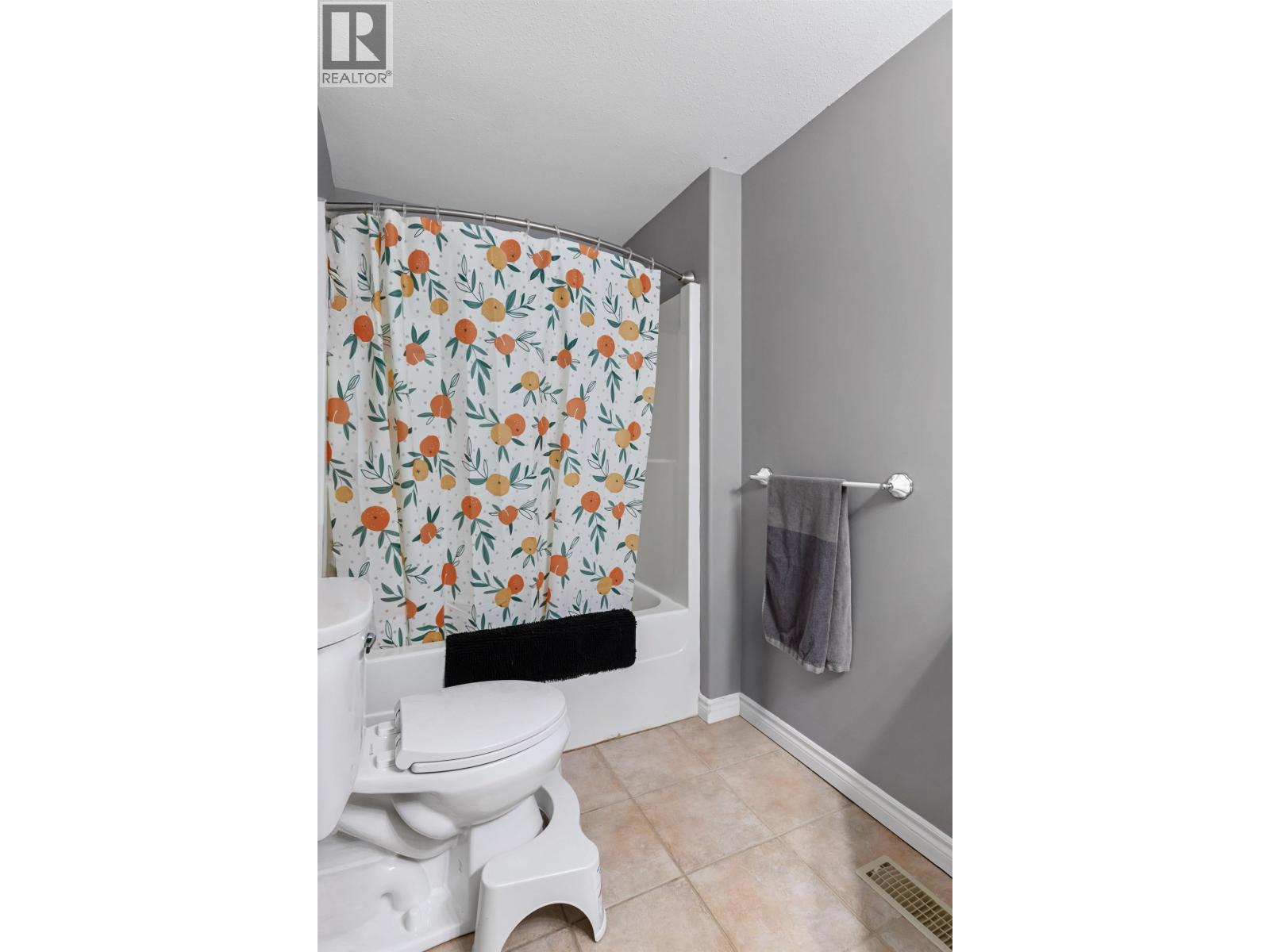 6724 Westmount Drive, Prince George, British Columbia  V2N 6R3 - Photo 19 - R3106744