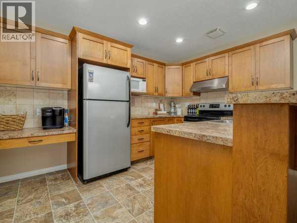 2, 23 Cougar Cove N, Lethbridge, Alberta  T1H 5V4 - Photo 17 - A2293643