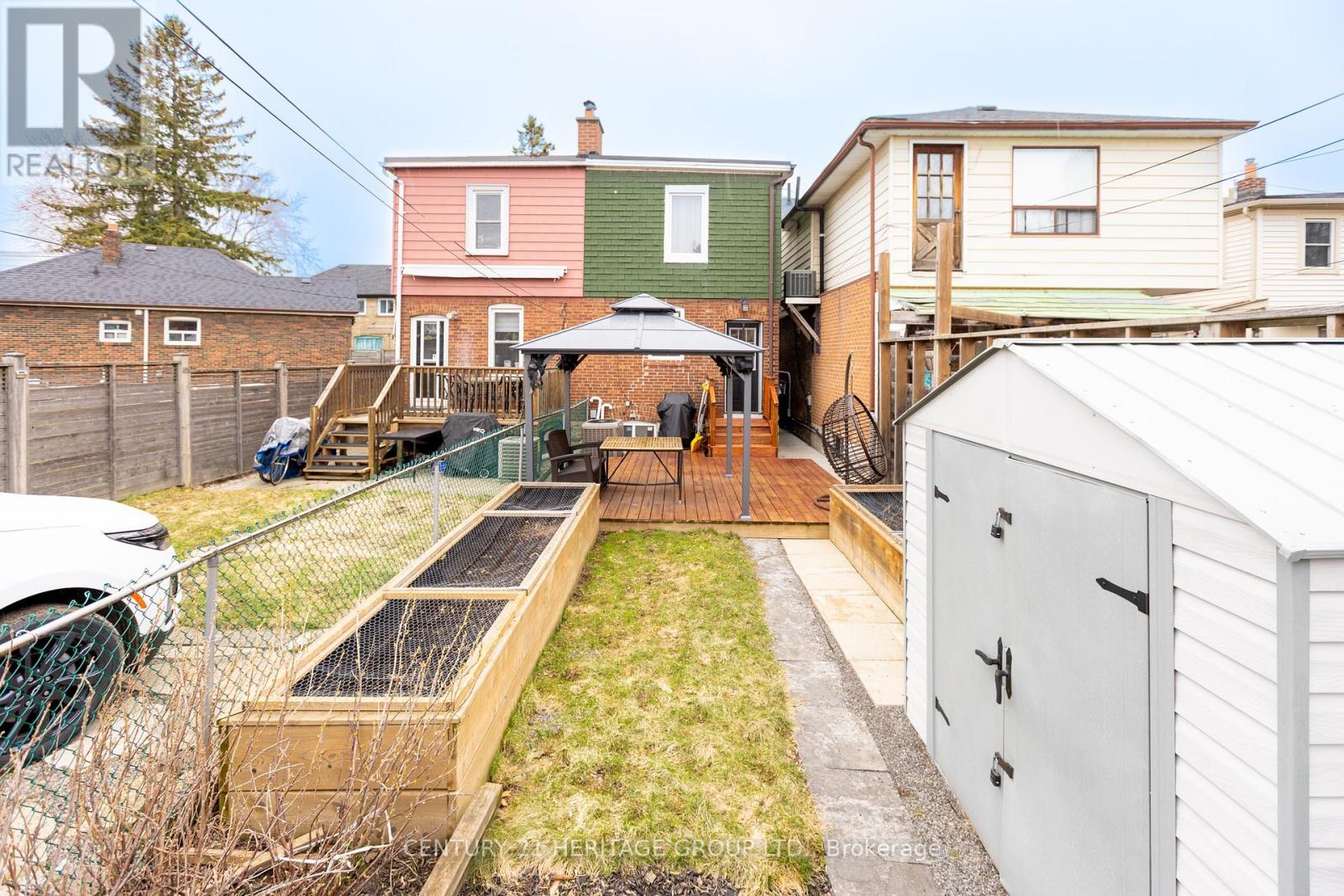 3 Denton Avenue, Toronto, Ontario  M4C 1T7 - Photo 47 - E12954308