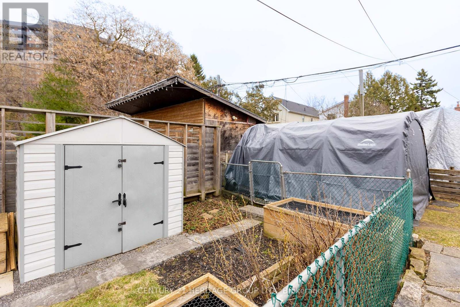 3 Denton Avenue, Toronto, Ontario  M4C 1T7 - Photo 49 - E12954308