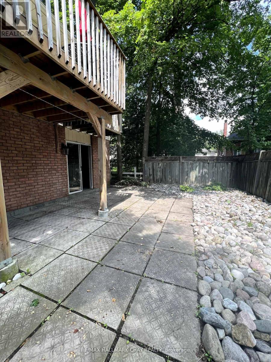 155 Maple Avenue, Barrie, Ontario  L4N 1S5 - Photo 33 - S12840136