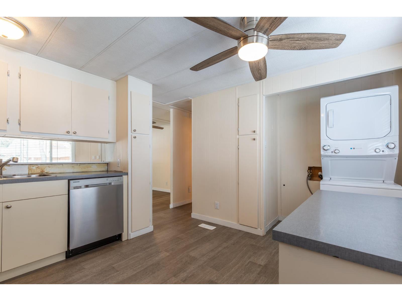 8 45715 Alma Avenue, Vedder Crossing, Chilliwack, British Columbia  V2R 3M5 - Photo 15 - R3106195