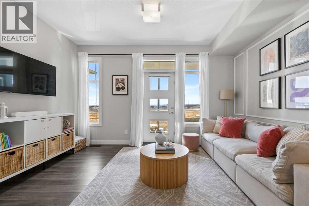 126 Seton Passage Se, Calgary, Alberta T3M 3A6 - Photo 3 - A2296245