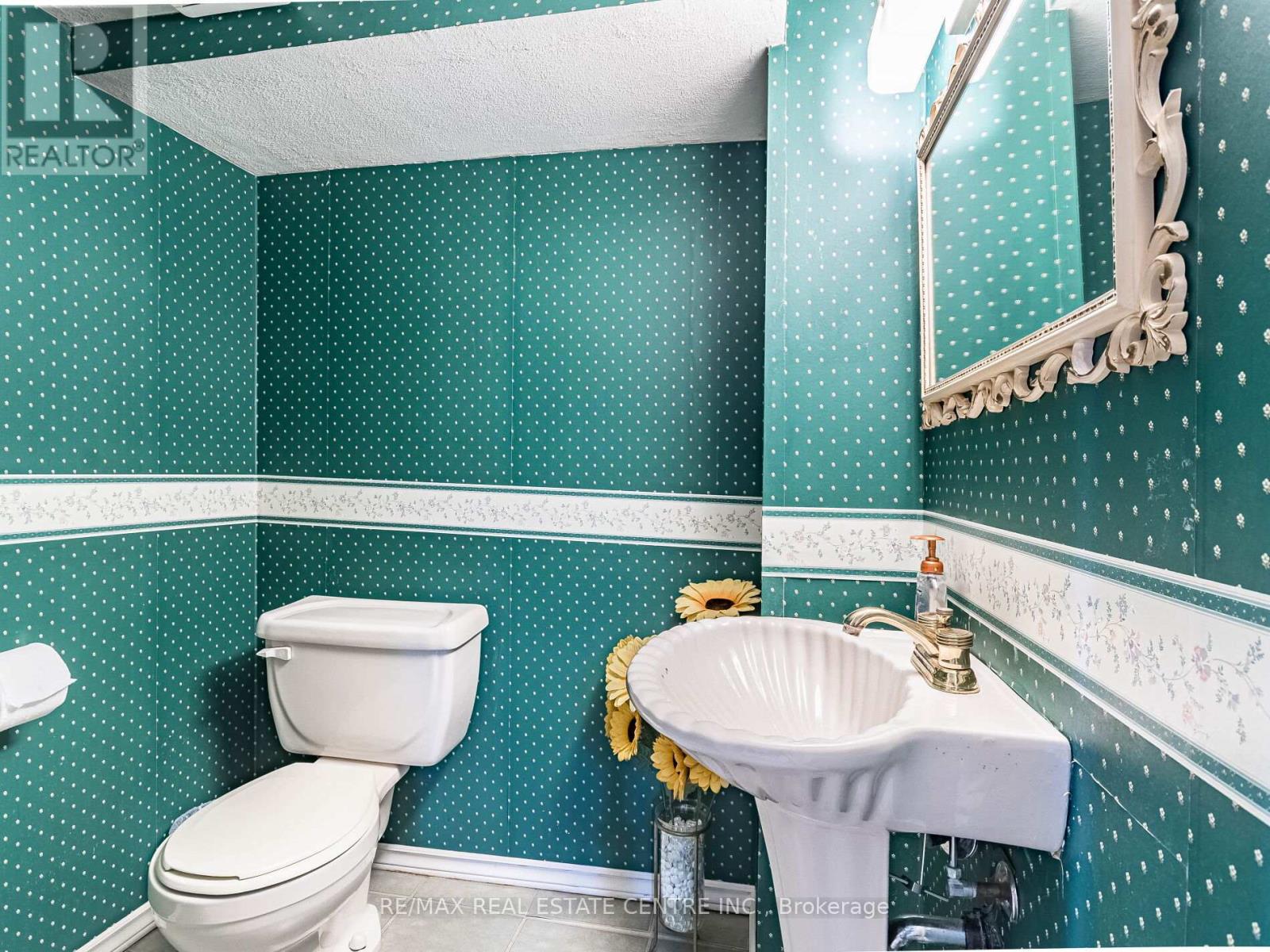 6439 Osprey Boulevard, Mississauga, Ontario  L5N 6E4 - Photo 42 - W12951074