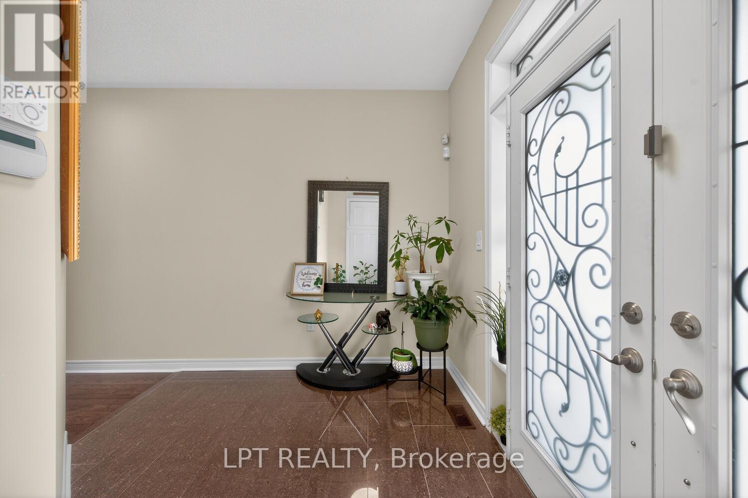 79 Larson Peak Road, Caledon, Ontario  L7C 3P2 - Photo 9 - W12951686