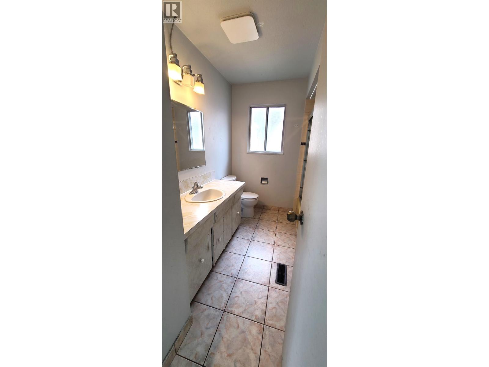 3280 E 6th Avenue, Vancouver, British Columbia  V5M 1S7 - Photo 12 - R3105299