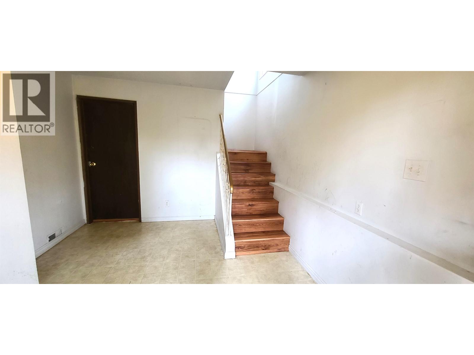 3280 E 6th Avenue, Vancouver, British Columbia  V5M 1S7 - Photo 15 - R3105299