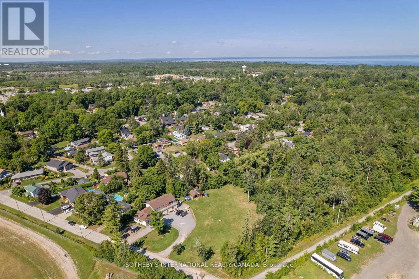 84 Market Street, Georgina, Ontario  L0E 1R0 - Photo 12 - N12954368