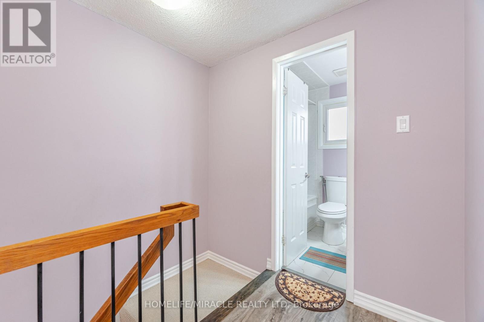 62 Elmvale Avenue, Brampton, Ontario  L6Z 1A5 - Photo 12 - W12954348