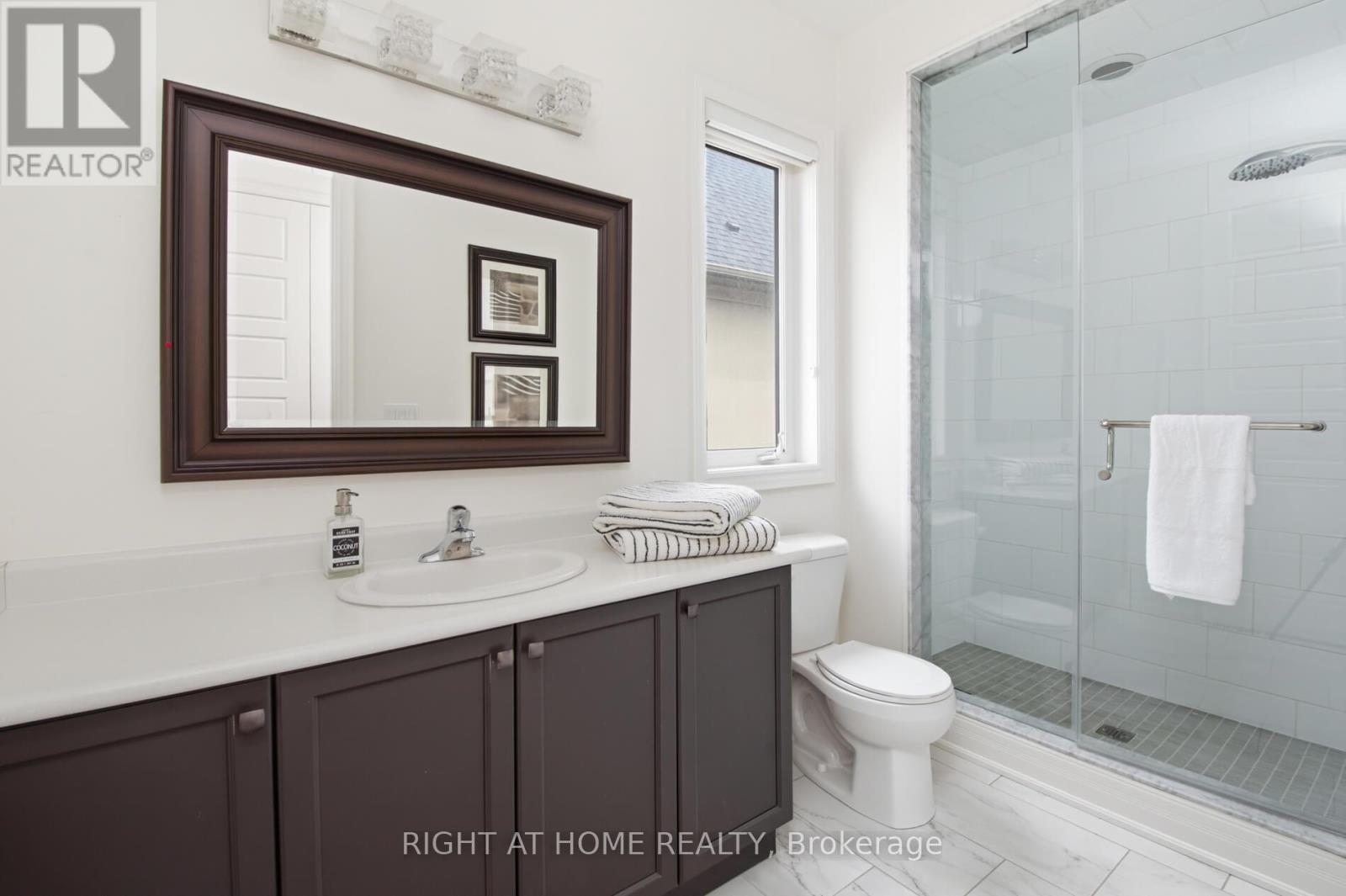 55 Burlwood Road, Brampton, Ontario  L6P 4E7 - Photo 30 - W12954350