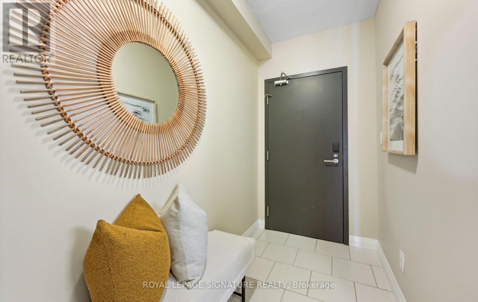 706 - 53 Arthur Street S, Guelph, Ontario  N1E 5K2 - Photo 2 - X12954300