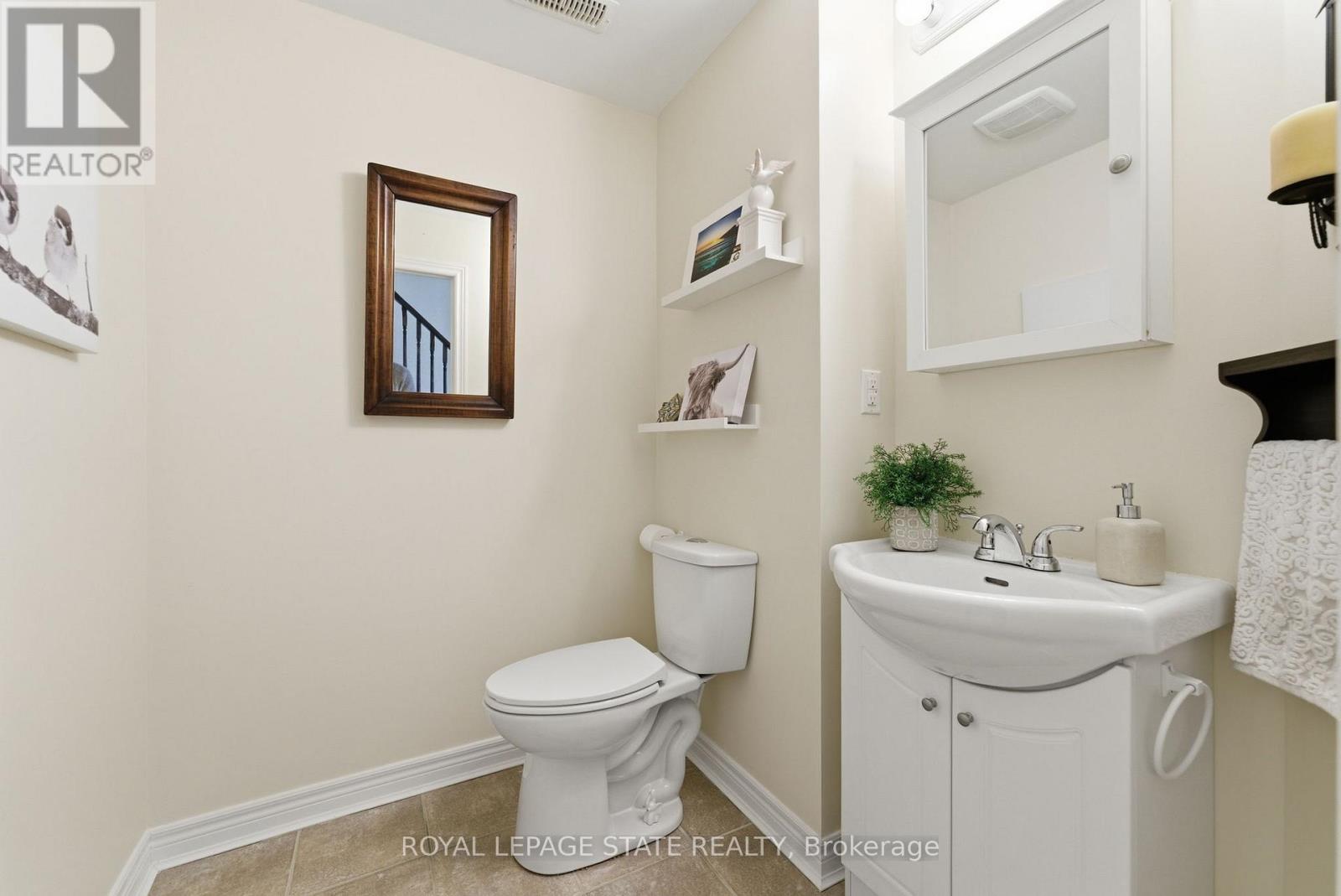 17 Hemlock Way, Grimsby, Ontario  L3M 0A7 - Photo 18 - X12954310