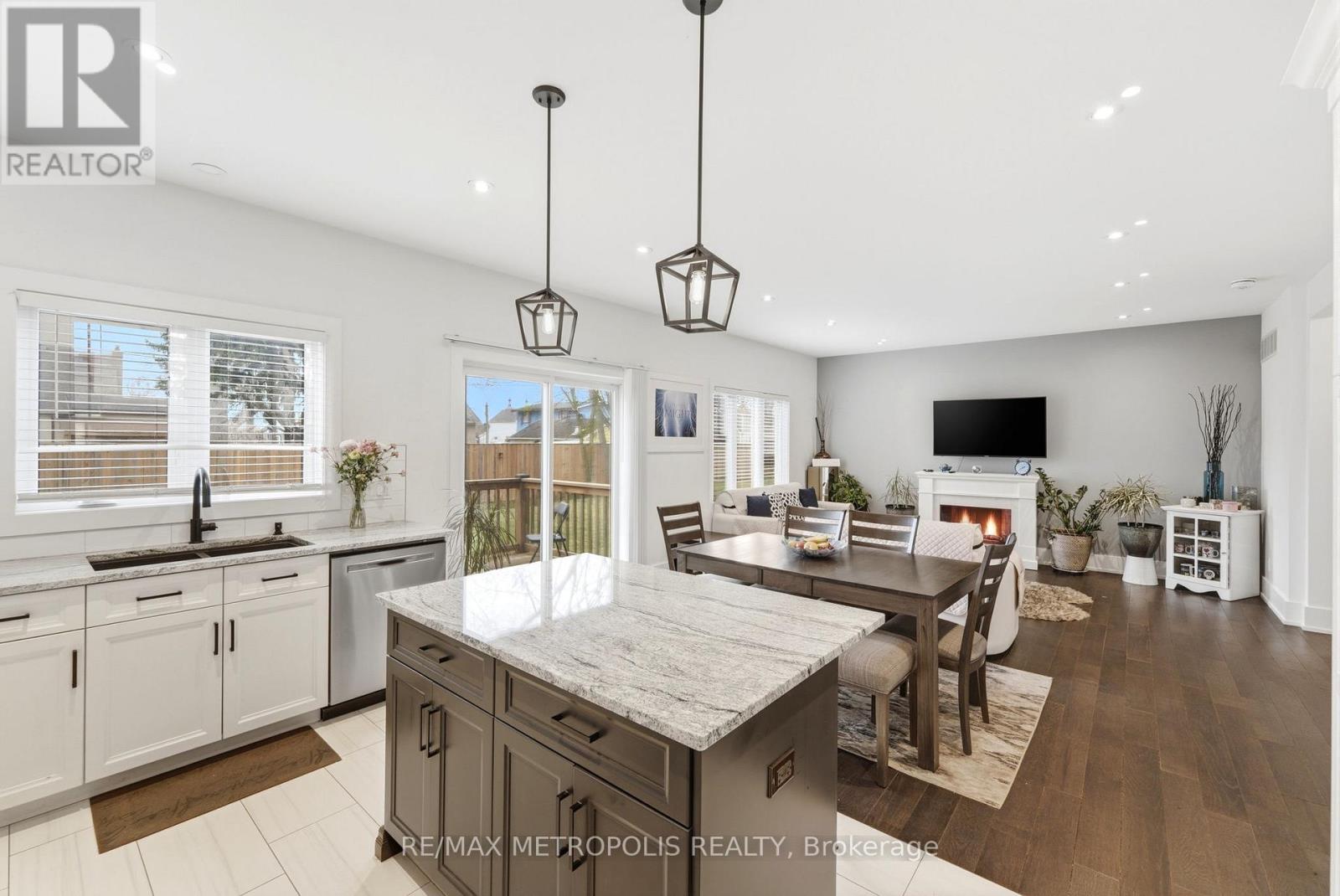 212 Iva Street, Welland, Ontario  L3B 1W4 - Photo 10 - X12954356