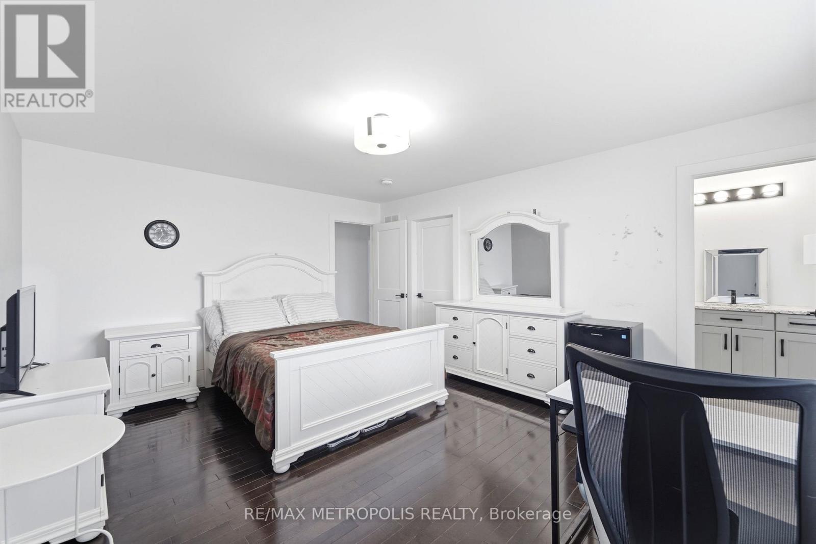 212 Iva Street, Welland, Ontario  L3B 1W4 - Photo 17 - X12954356