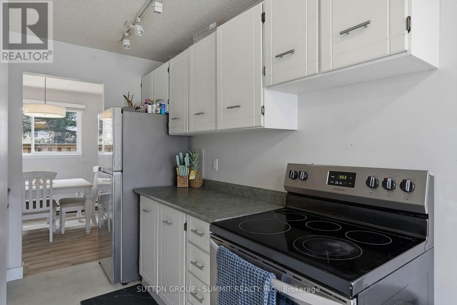 16 Lamson Crescent, Owen Sound, Ontario  N4K 6C1 - Photo 10 - X12954366