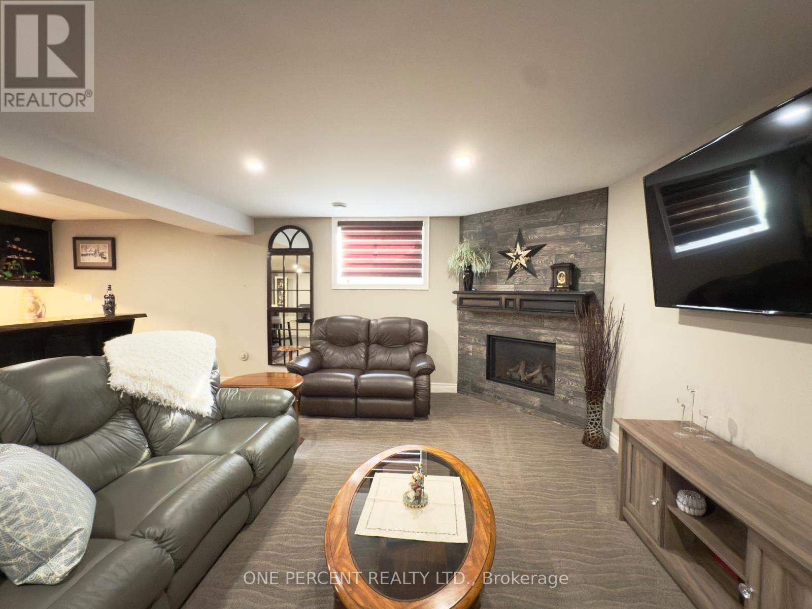 59 Julia Drive, Welland, Ontario  L3T 5W4 - Photo 23 - X12954370