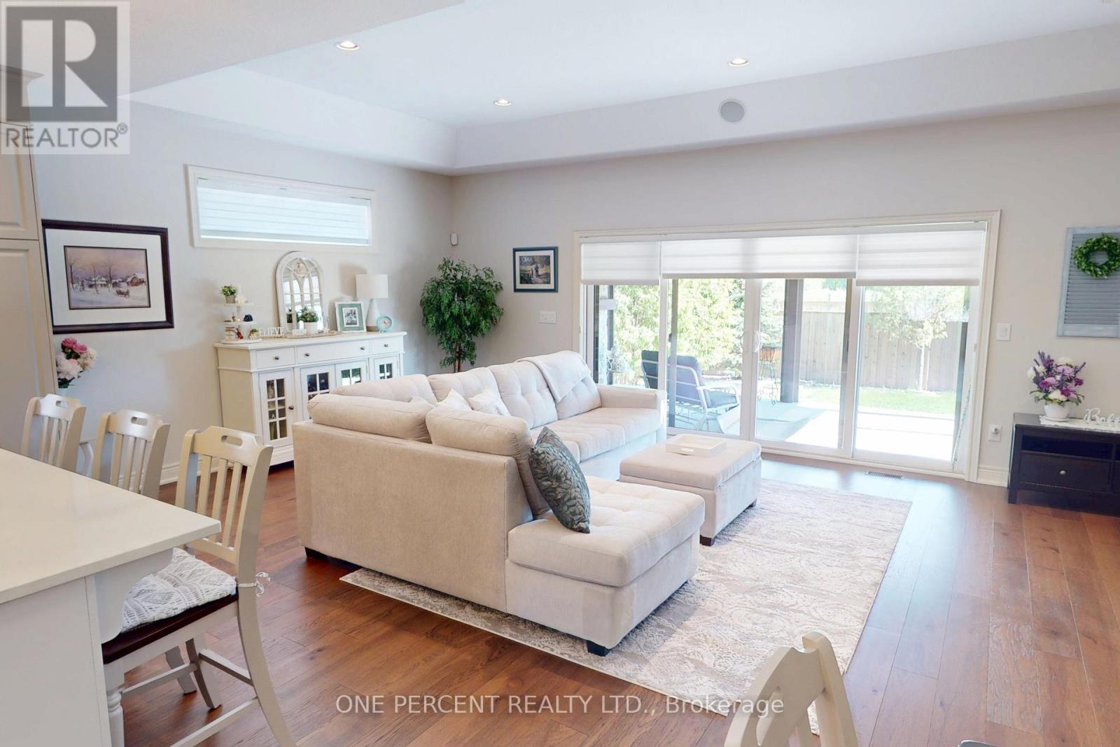 59 Julia Drive, Welland, Ontario  L3T 5W4 - Photo 6 - X12954370