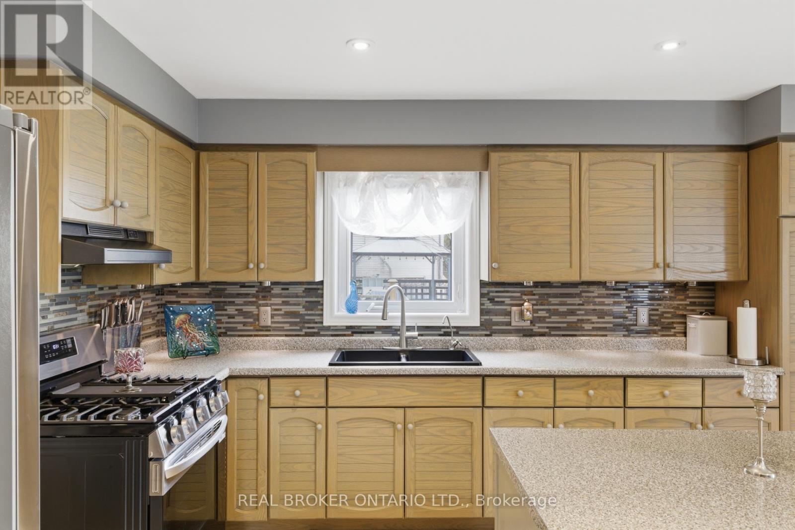 107 Rose Bridge Crescent, Cambridge, Ontario  N3C 3Z2 - Photo 19 - X12954376