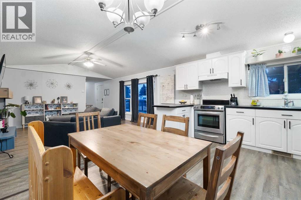 51 River Valley Estates, Whitecourt, Alberta  T7S 1J8 - Photo 8 - A2280601