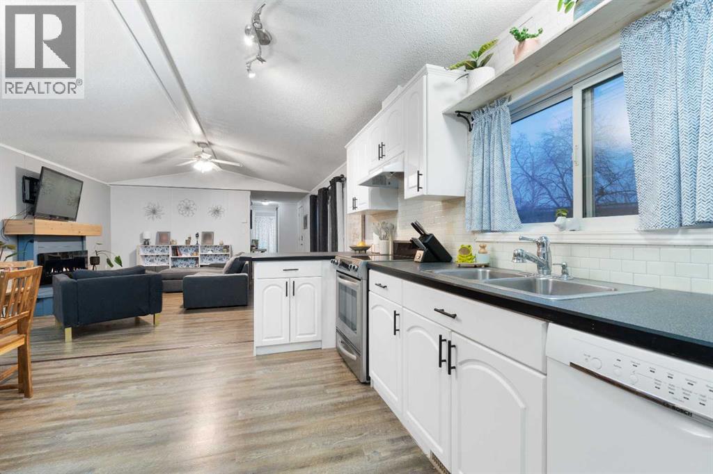 51 River Valley Estates, Whitecourt, Alberta  T7S 1J8 - Photo 14 - A2280601