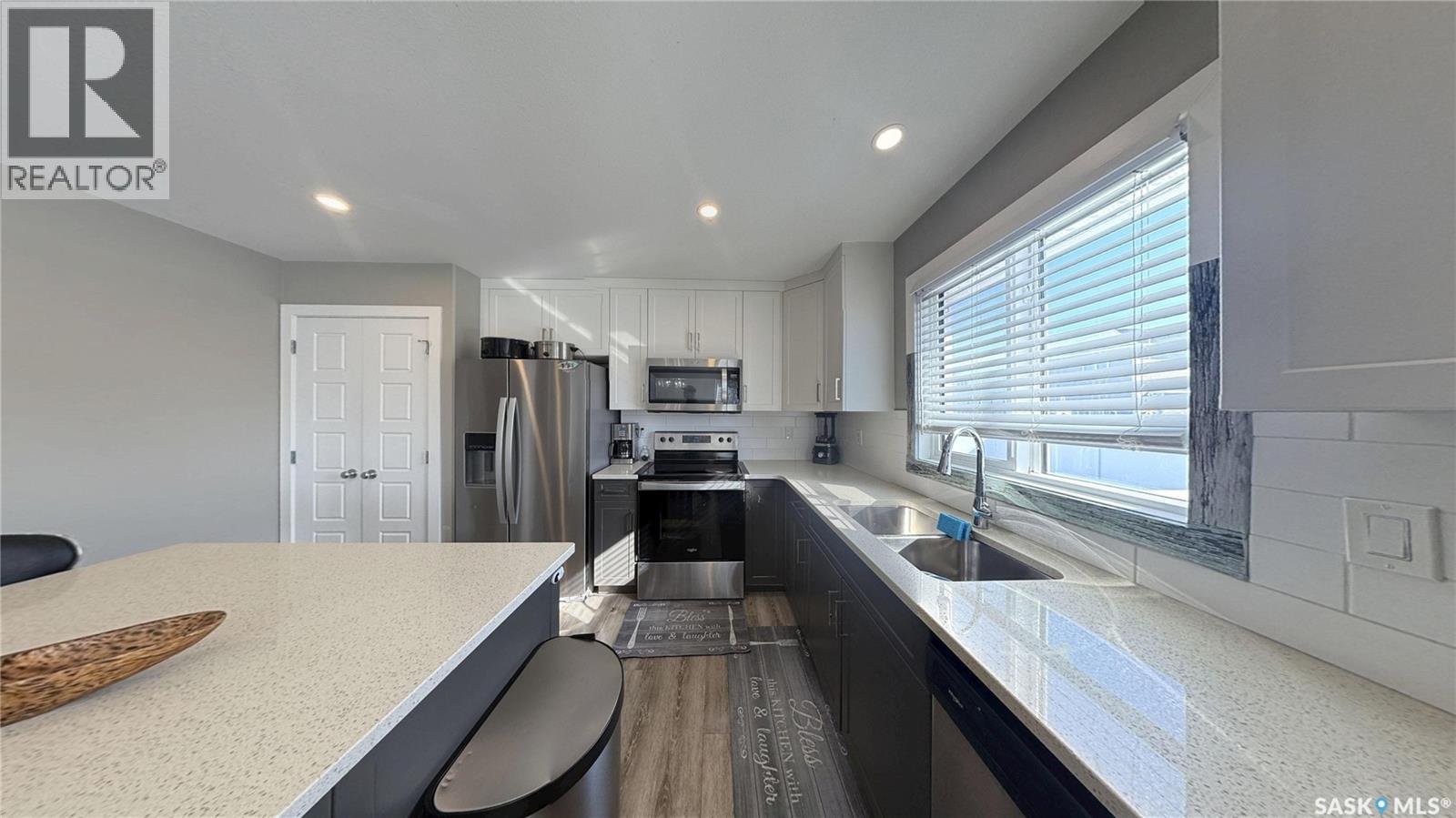 236 Barrett Street, Saskatoon, Saskatchewan  S7L 1C1 - Photo 6 - SK030476