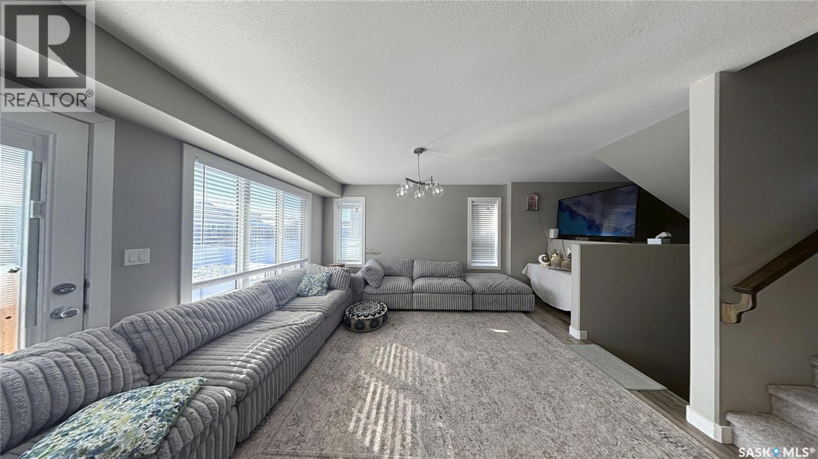 236 Barrett Street, Saskatoon, Saskatchewan  S7L 1C1 - Photo 5 - SK030476