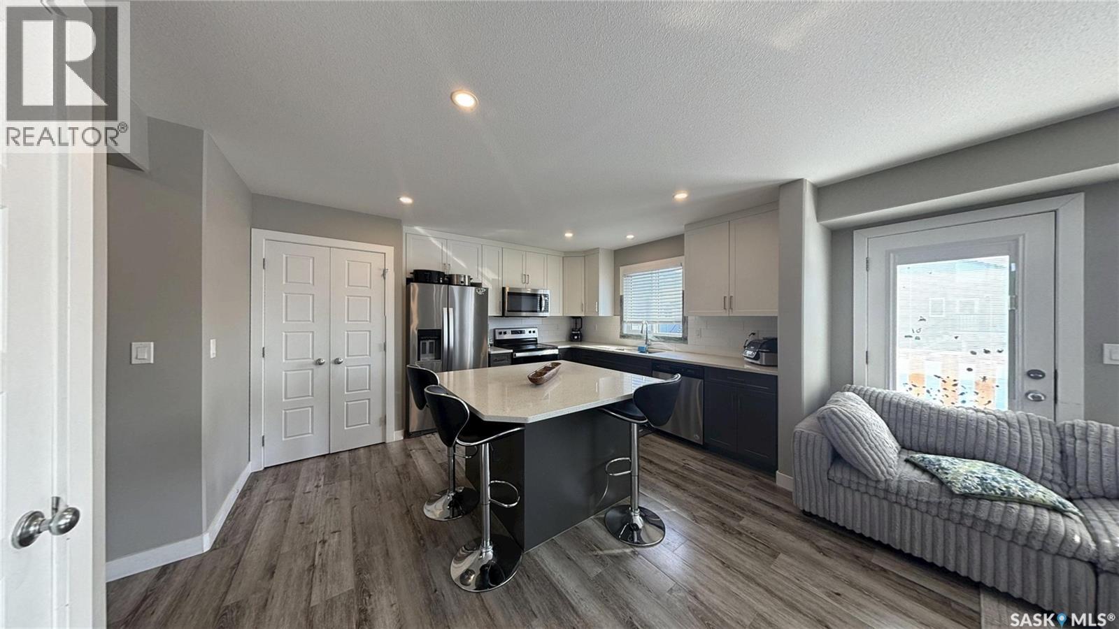 236 Barrett Street, Saskatoon, Saskatchewan  S7L 1C1 - Photo 11 - SK030476