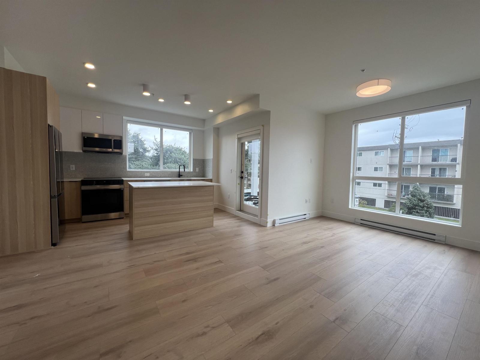 233 20769 Fraser Highway, Langley, British Columbia  V0V 0V0 - Photo 4 - R3102687