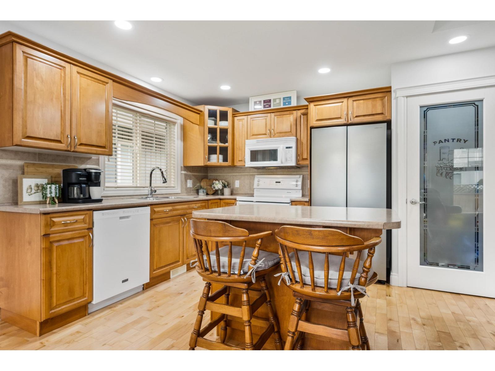 7 45824 Stevenson Road, Sardis South, Chilliwack, British Columbia  V2R 5W5 - Photo 2 - R3106485