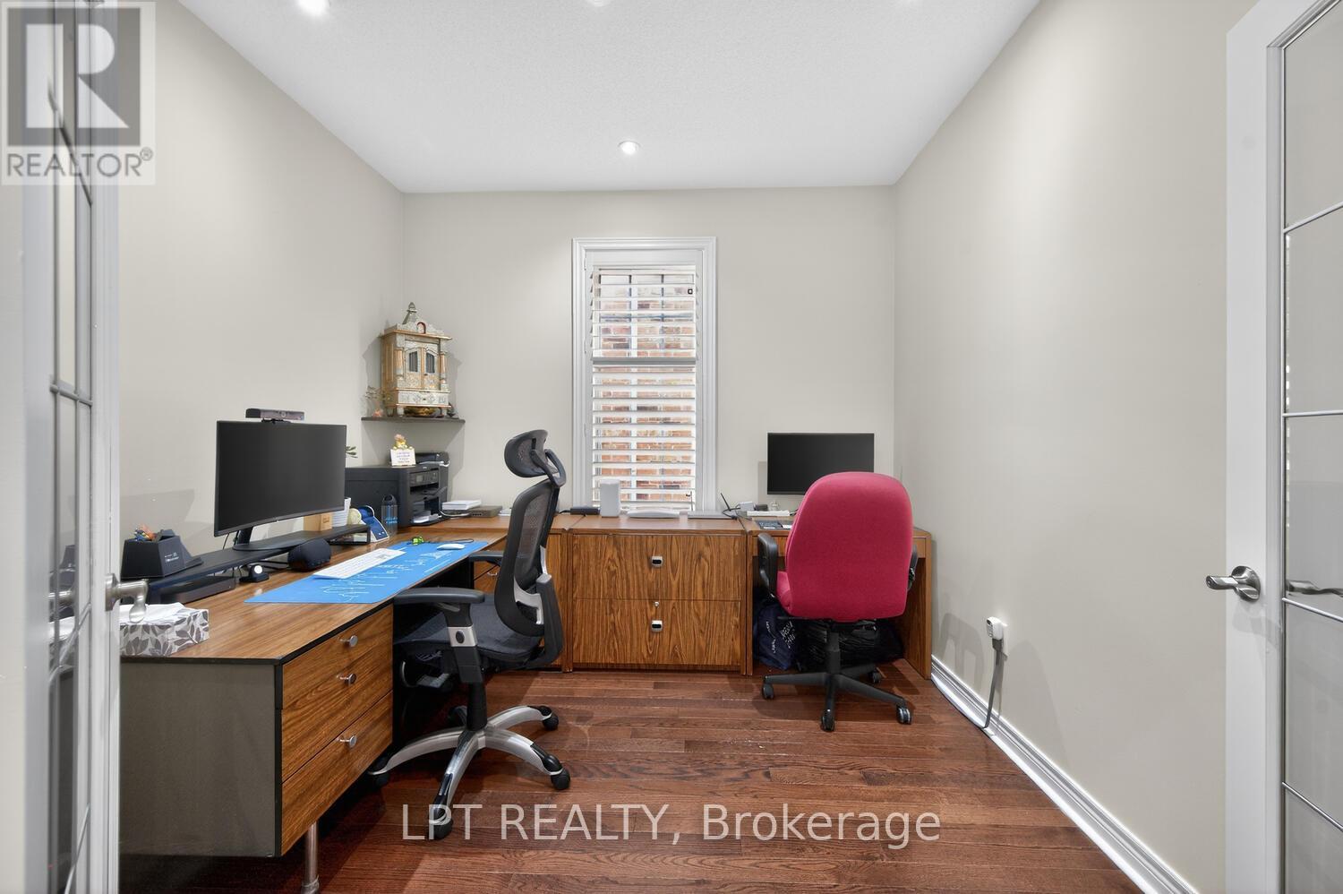 79 Larson Peak Road, Caledon, Ontario  L7C 3P2 - Photo 11 - W12951686