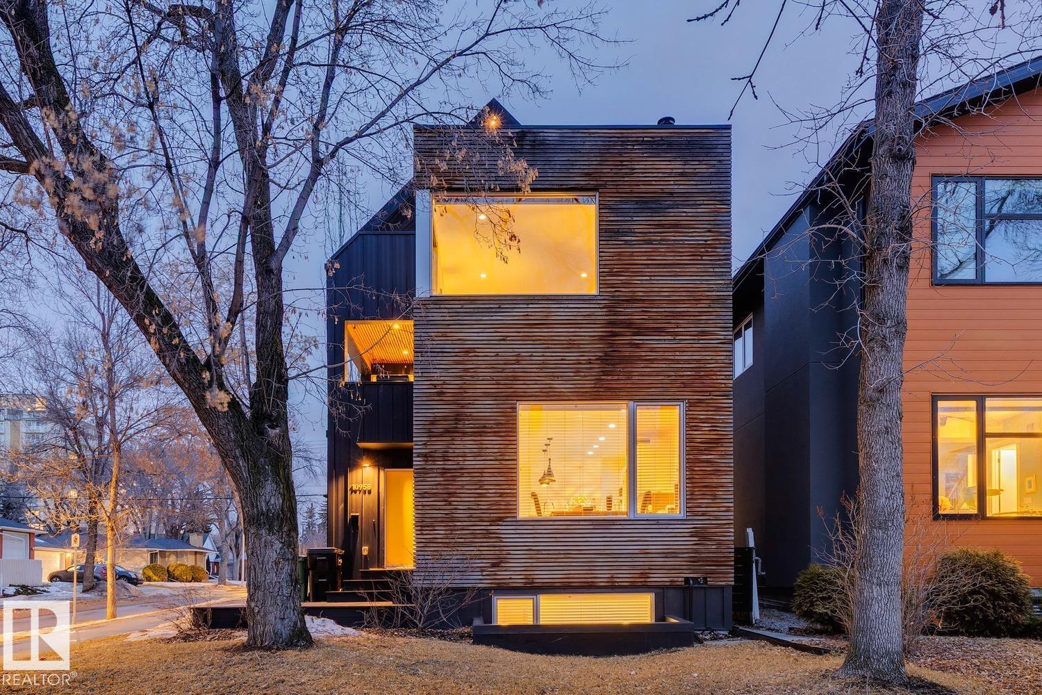 10958 80 Av Nw, Edmonton, Alberta  T6G 0R1 - Photo 1 - E4480457