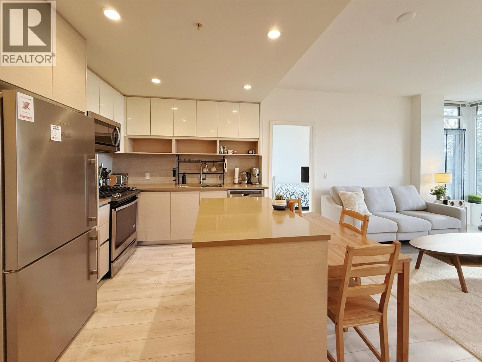 105 8850 University Crescent, Burnaby, British Columbia  V5A 0C8 - Photo 2 - R3106393