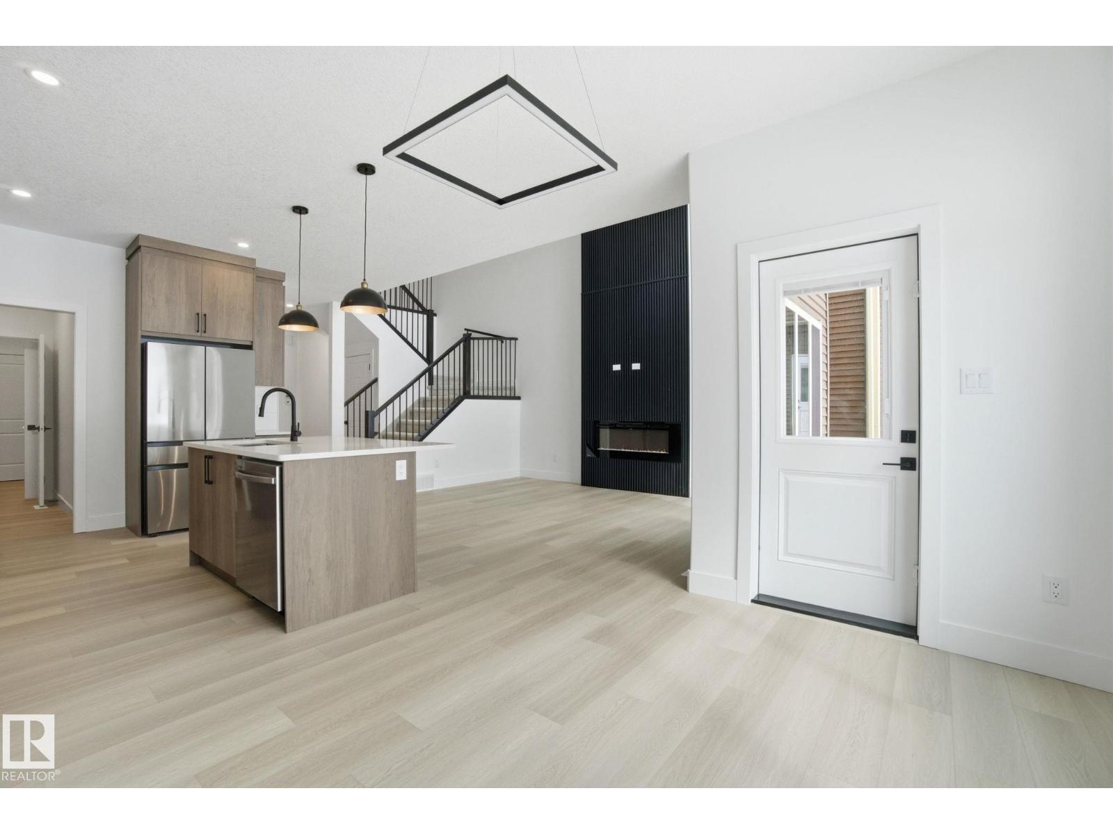 1405 Osprey Ct Nw, Edmonton, Alberta  T5M 0M2 - Photo 11 - E4475118