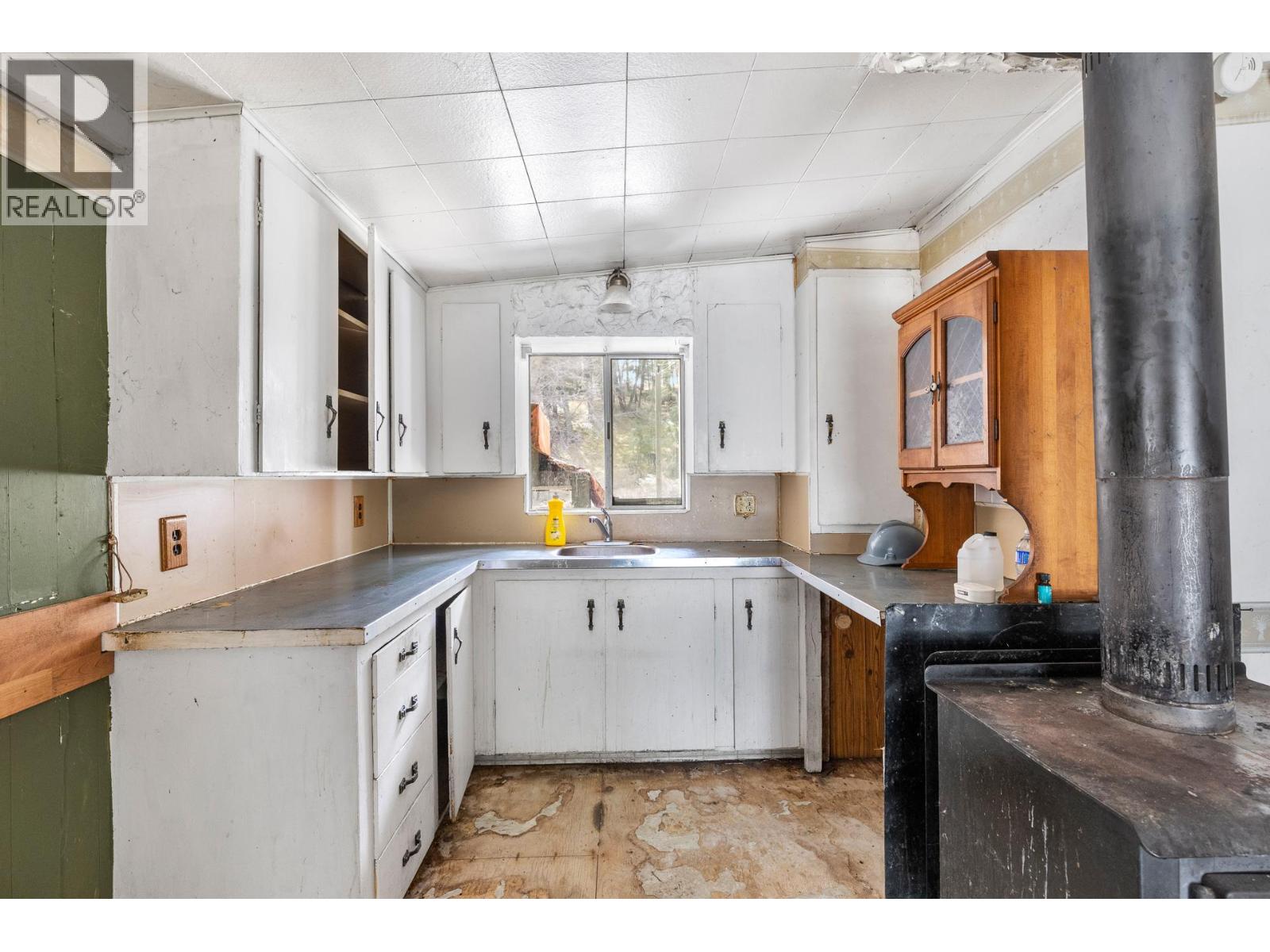 3525 Mathews Road, Kelowna, British Columbia  V1W 4C6 - Photo 12 - 10381907