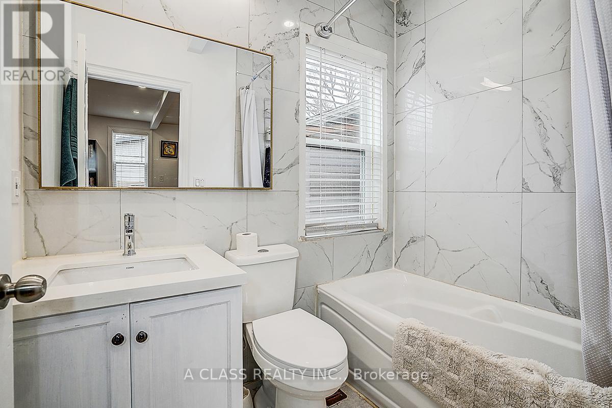 298 Annshiela Drive, Georgina, Ontario  L4P 3A5 - Photo 29 - N12938836