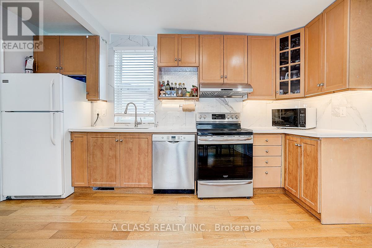 298 Annshiela Drive, Georgina, Ontario  L4P 3A5 - Photo 32 - N12938836