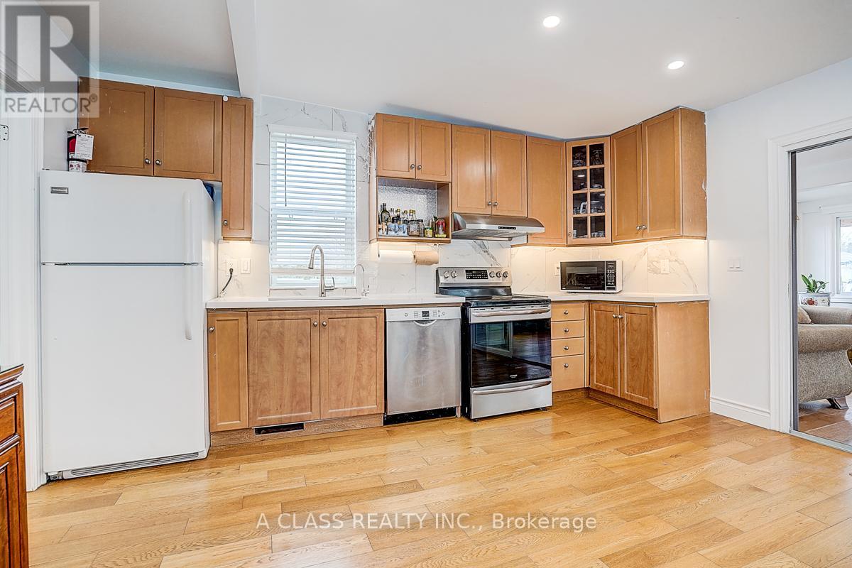 298 Annshiela Drive, Georgina, Ontario  L4P 3A5 - Photo 33 - N12938836