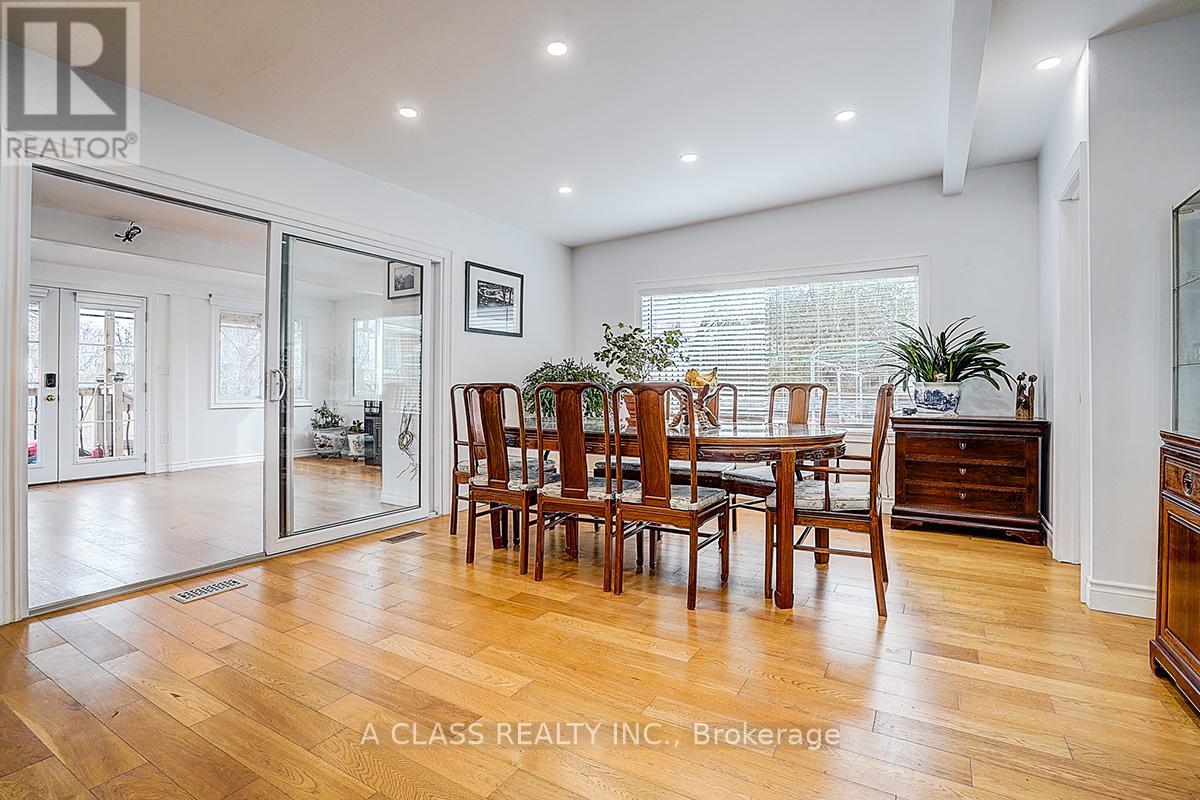 298 Annshiela Drive, Georgina, Ontario  L4P 3A5 - Photo 35 - N12938836