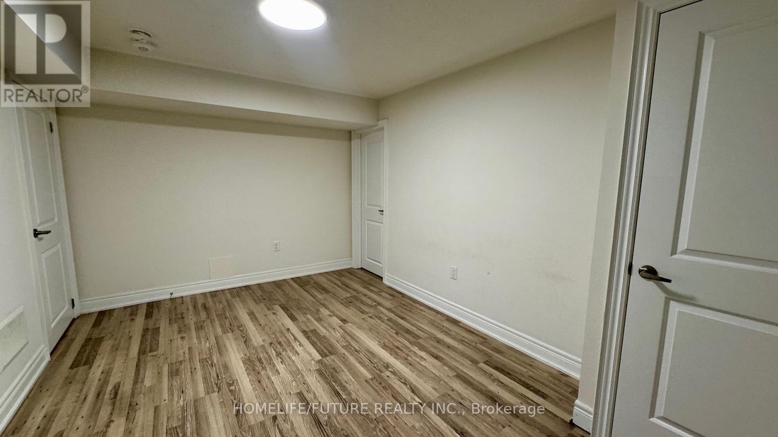 Bsmt - 2642 Sapphire Drive, Pickering, Ontario  L1X 0H3 - Photo 9 - E12954050