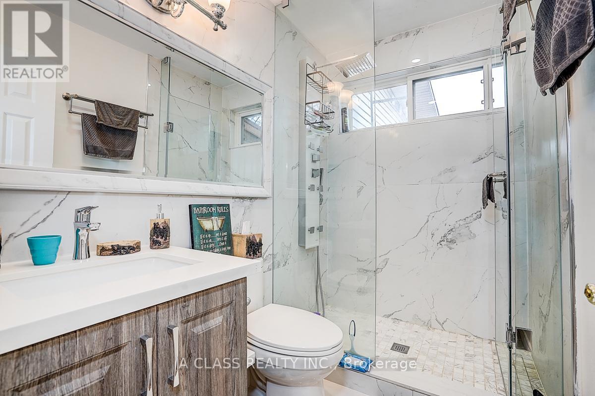 298 Annshiela Drive, Georgina, Ontario  L4P 3A5 - Photo 23 - N12938836